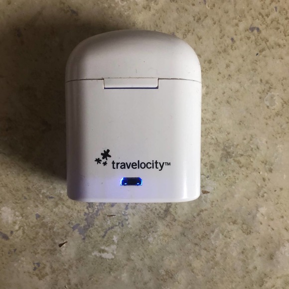 i7 Travelocity Bluetooth Twin White Earbuds - Picture 3 of 5
